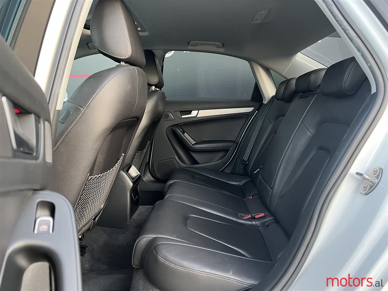 2013' Audi A4 photo #3