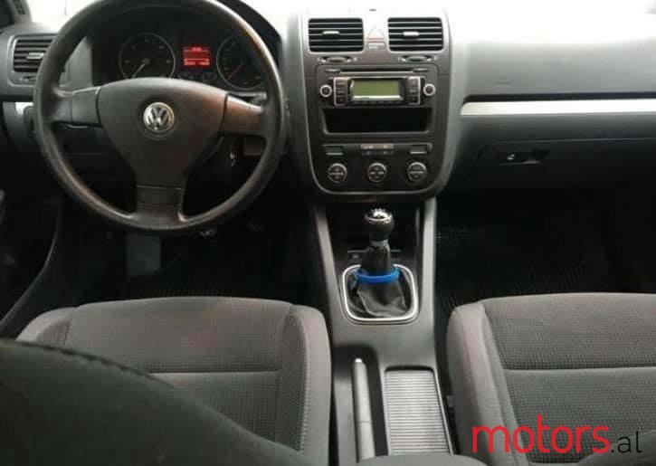 2009' Volkswagen Golf Variant photo #7