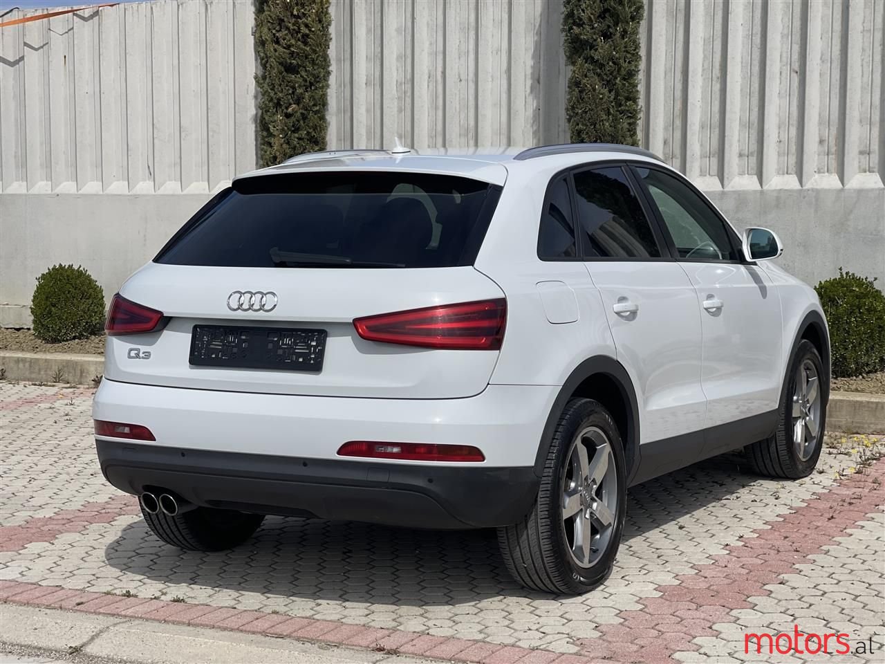 2012' Audi Q3 photo #2