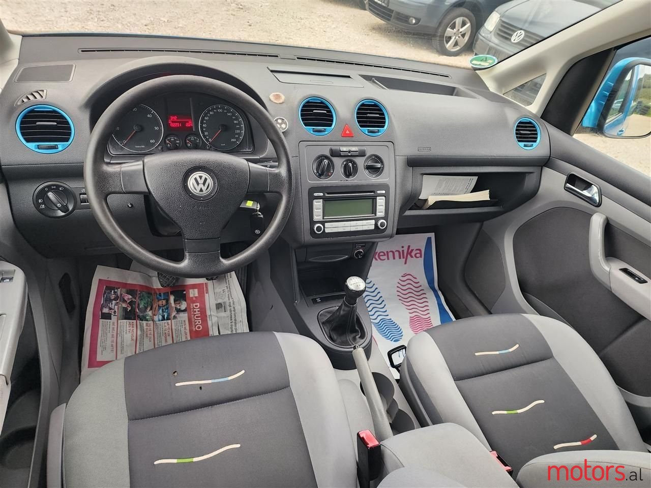 2008' Volkswagen Caddy photo #2