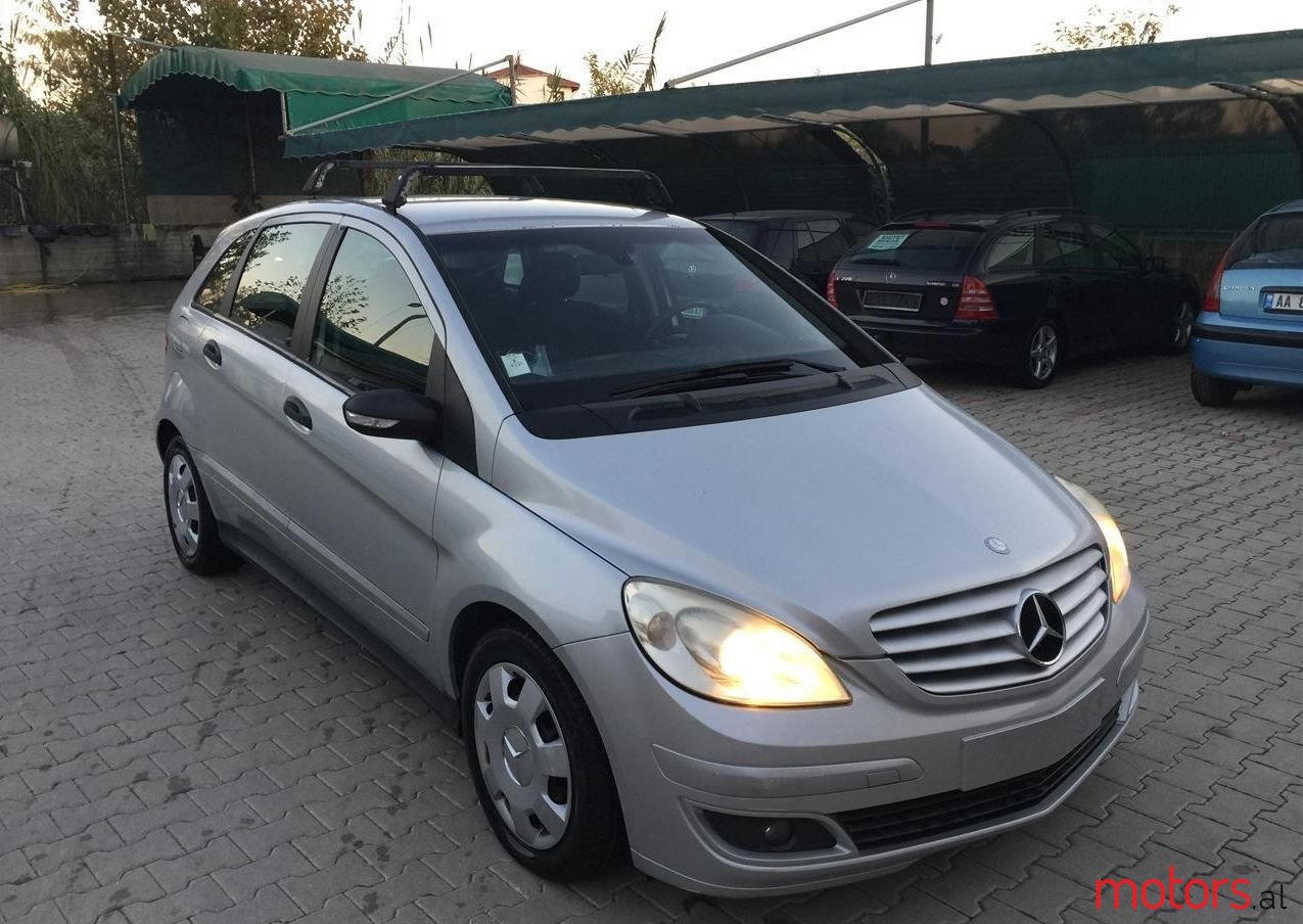 2007' Mercedes-Benz B 180 photo #1