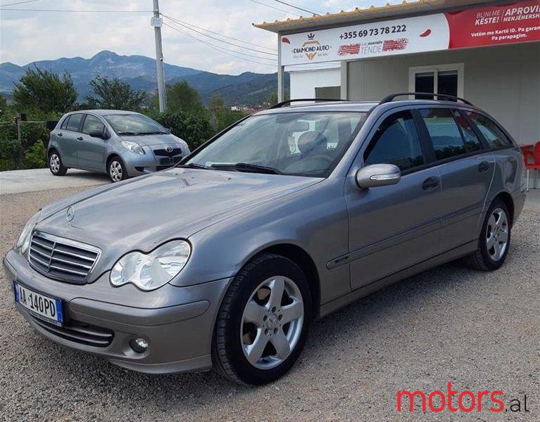 2005' Mercedes-Benz C 200 photo #1