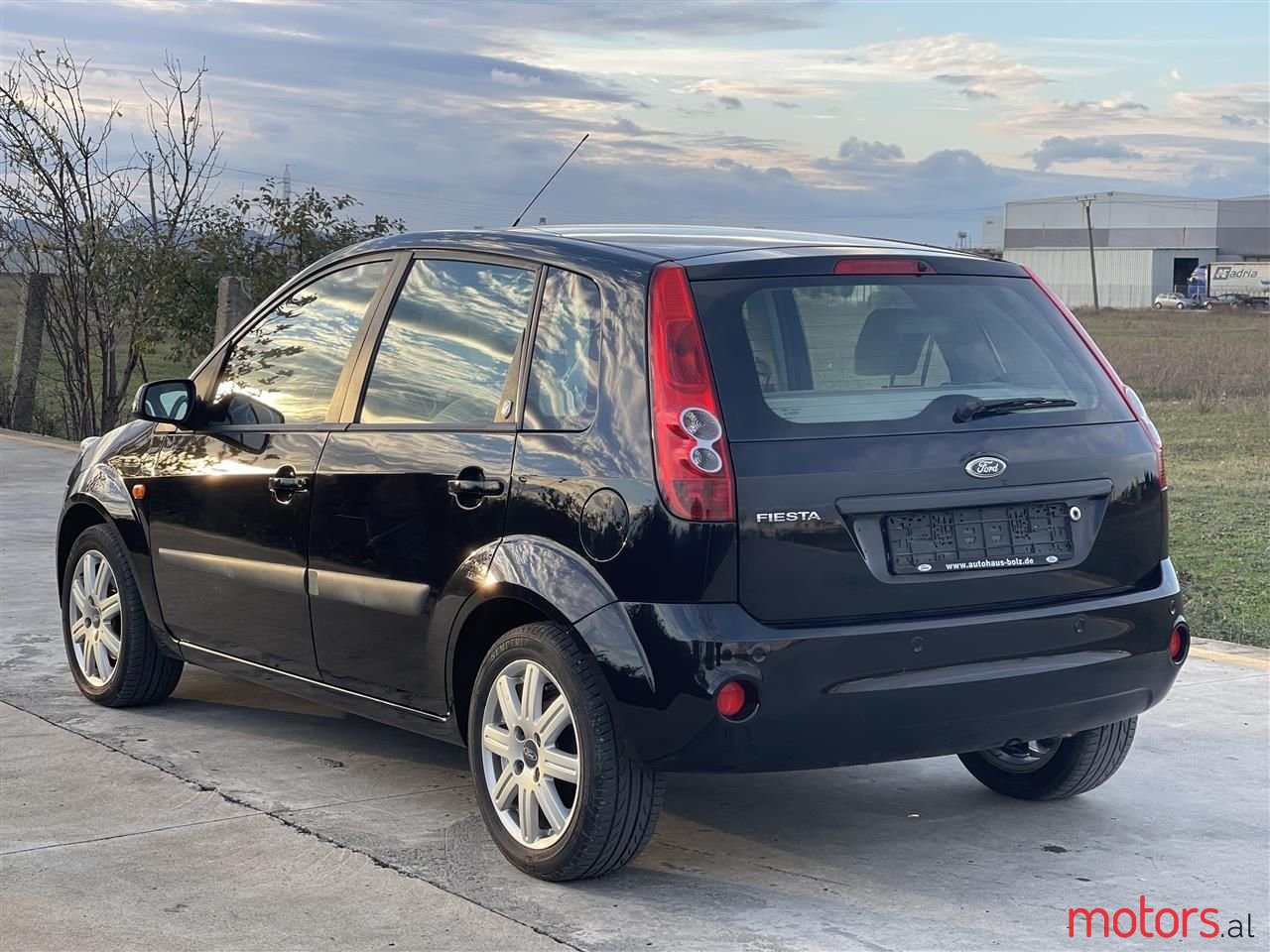 2006' Ford Fiesta photo #4