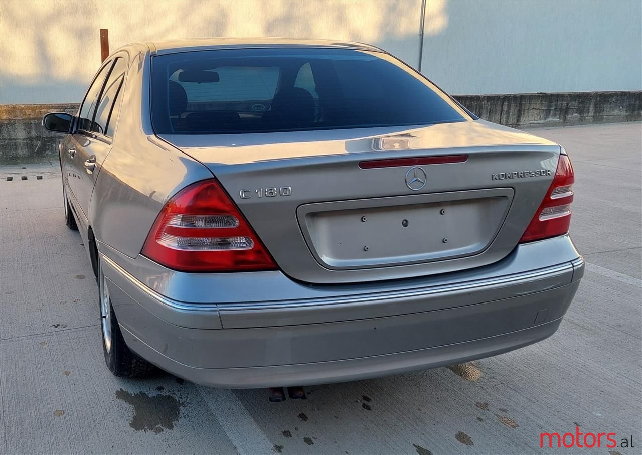 2004' Mercedes-Benz C 180 photo #2
