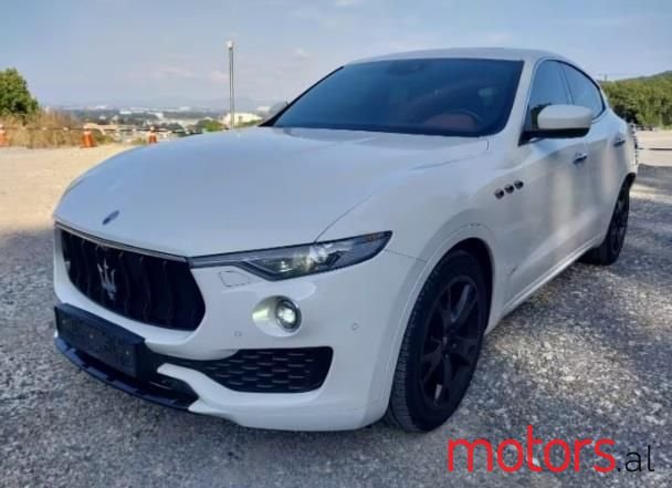 2018' Maserati Levante photo #1