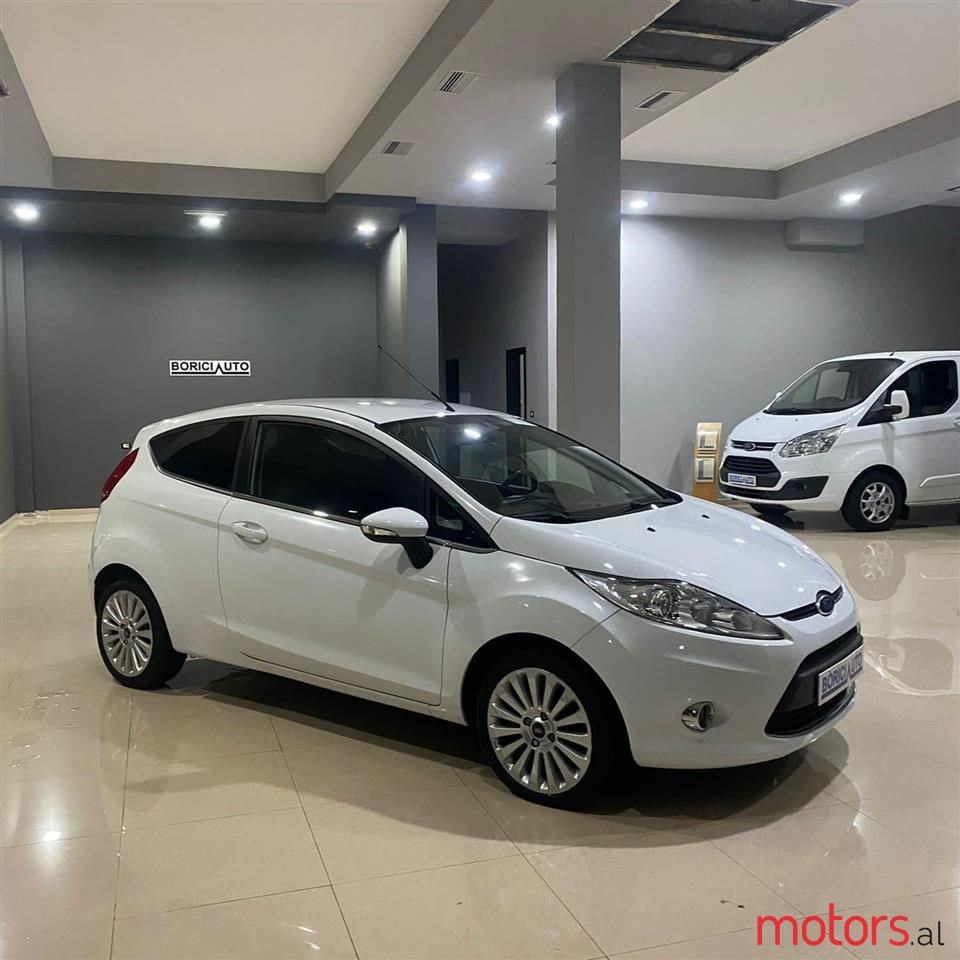 2009' Ford Fiesta photo #2