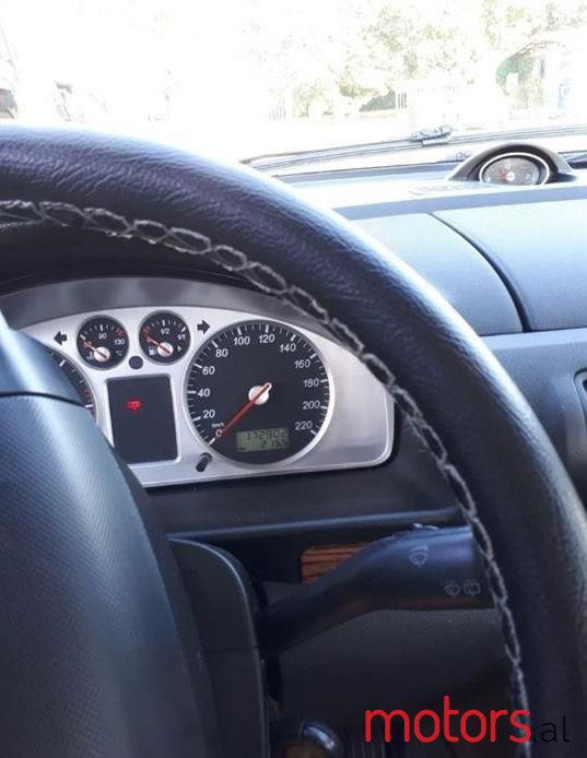 2004' Ford Galaxy photo #3