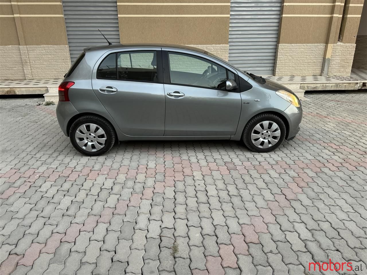 2007' Toyota Yaris photo #3