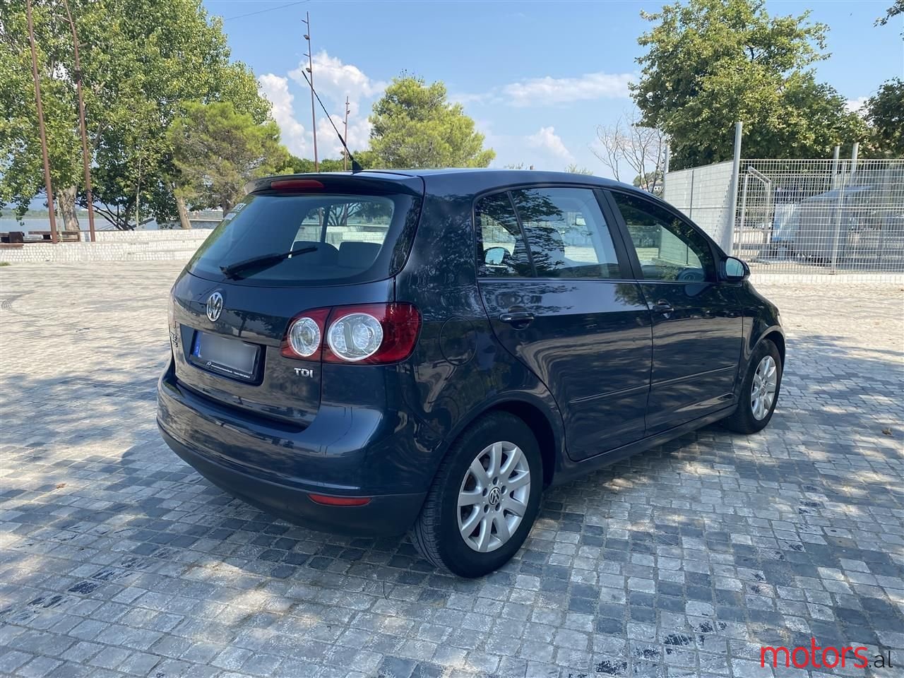 2007' Volkswagen Golf Plus photo #5