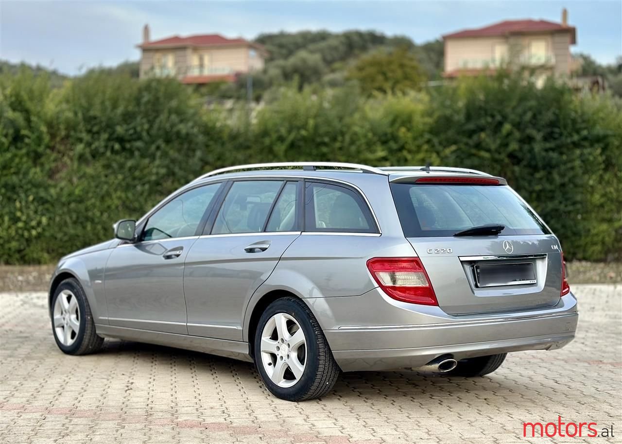 2008' Mercedes-Benz C 220 photo #2
