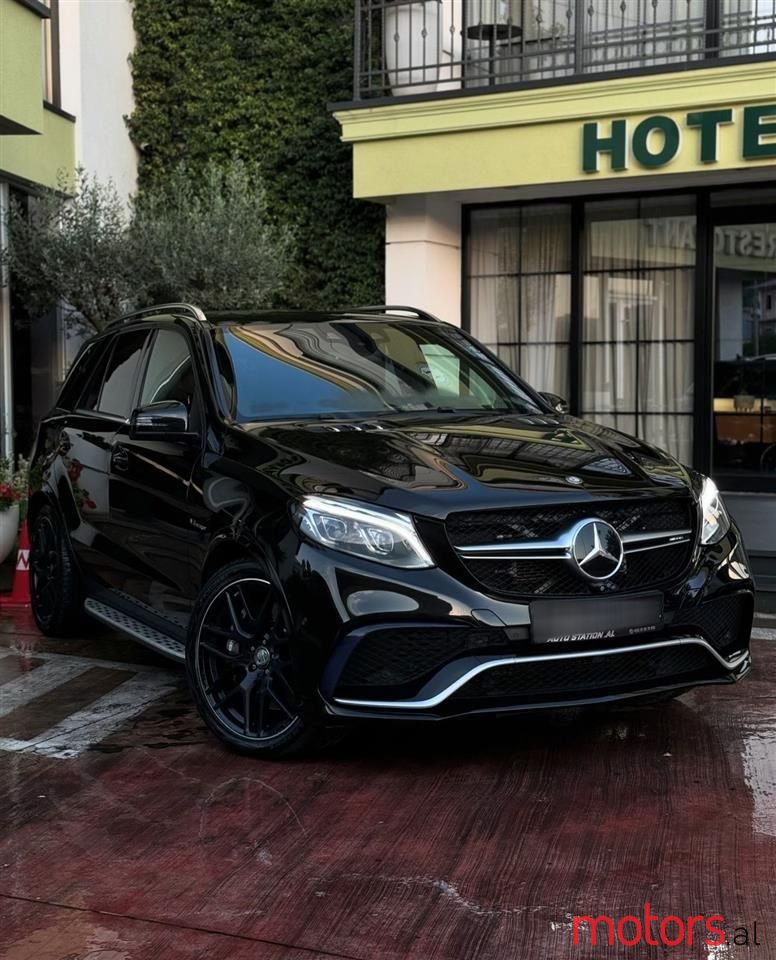 2017' Mercedes-Benz GLE 63 AMG photo #1