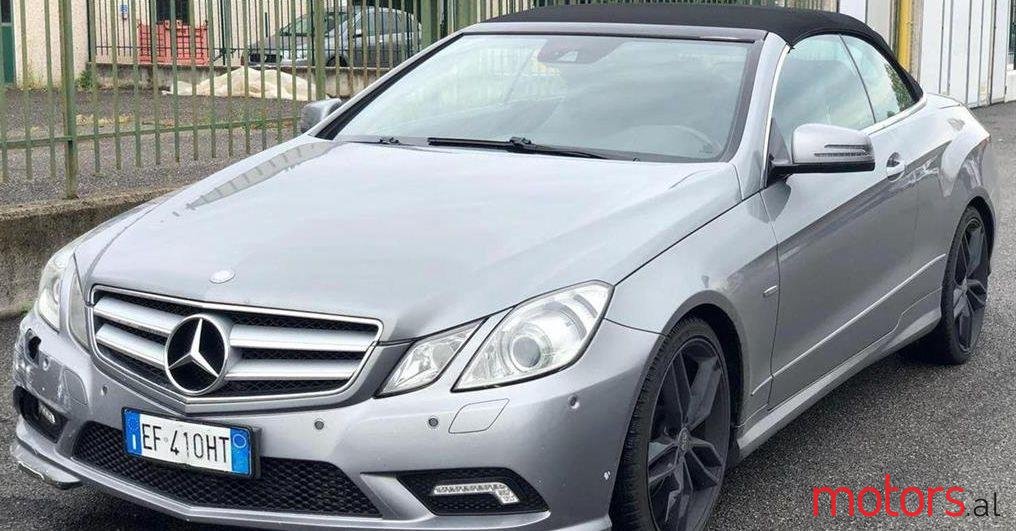 2010' Mercedes-Benz E 350 photo #2