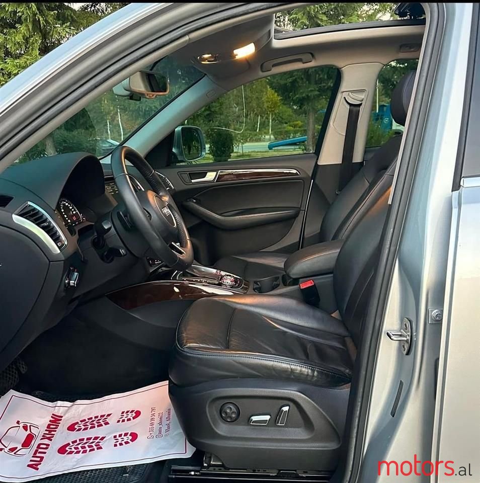 2013' Audi Q5 photo #6