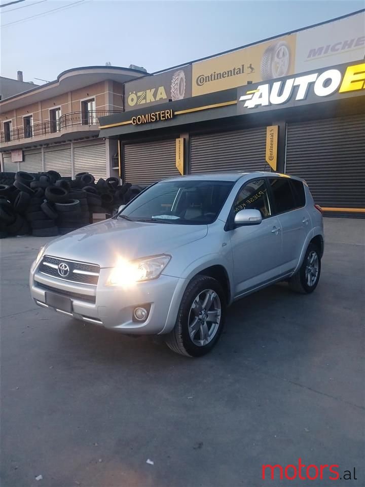 2009' Toyota RAV4 photo #1