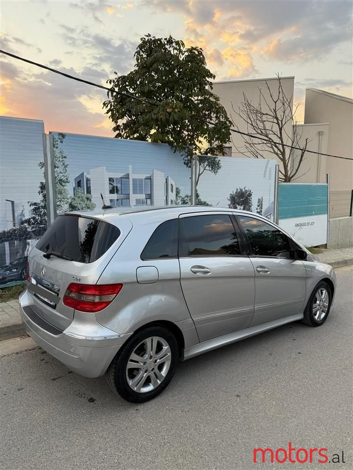 2005' Mercedes-Benz B 180 photo #4