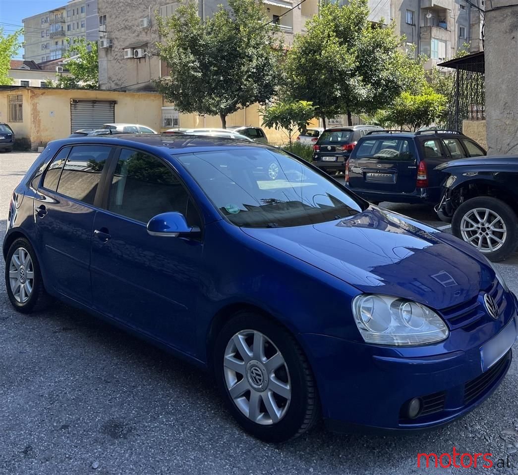 2006' Volkswagen Golf photo #5