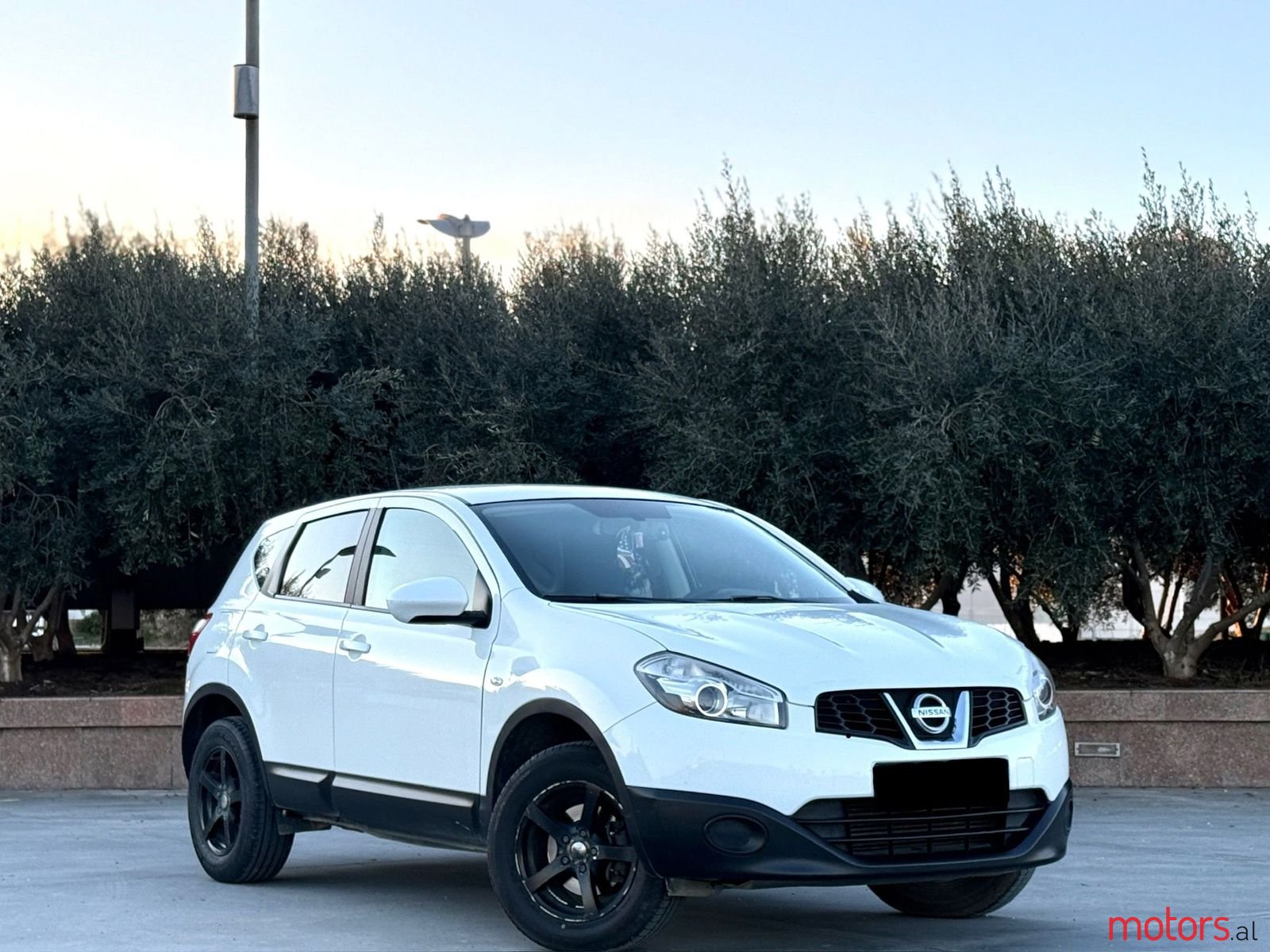 2011' Nissan Qashqai photo #1