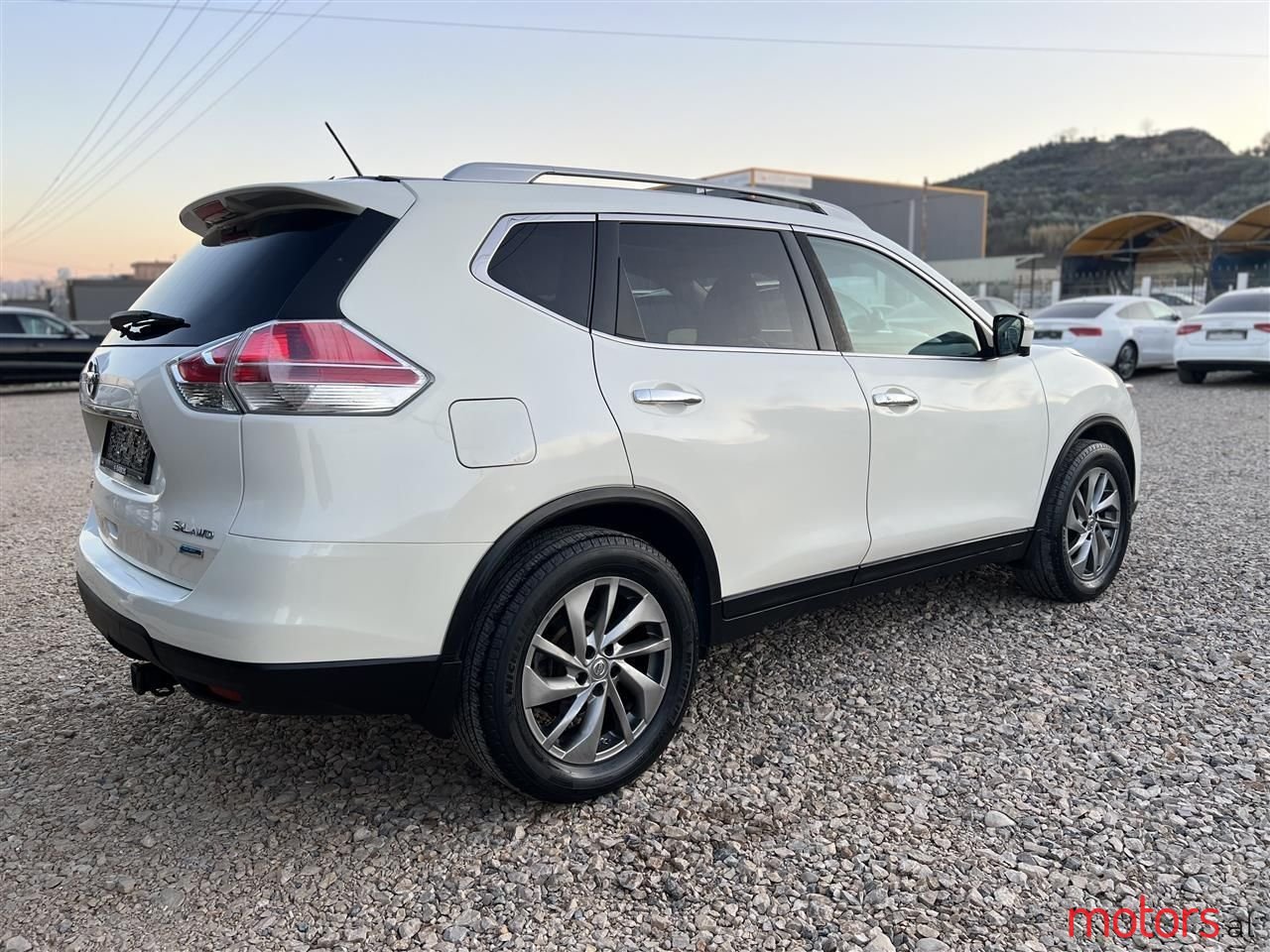 2015' Nissan X-Trail photo #5