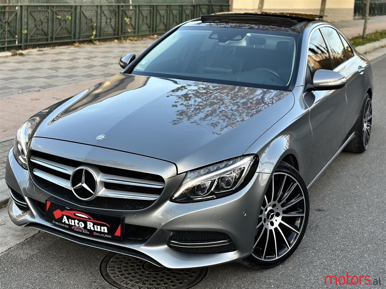 2014' Mercedes-Benz C 220 photo #2