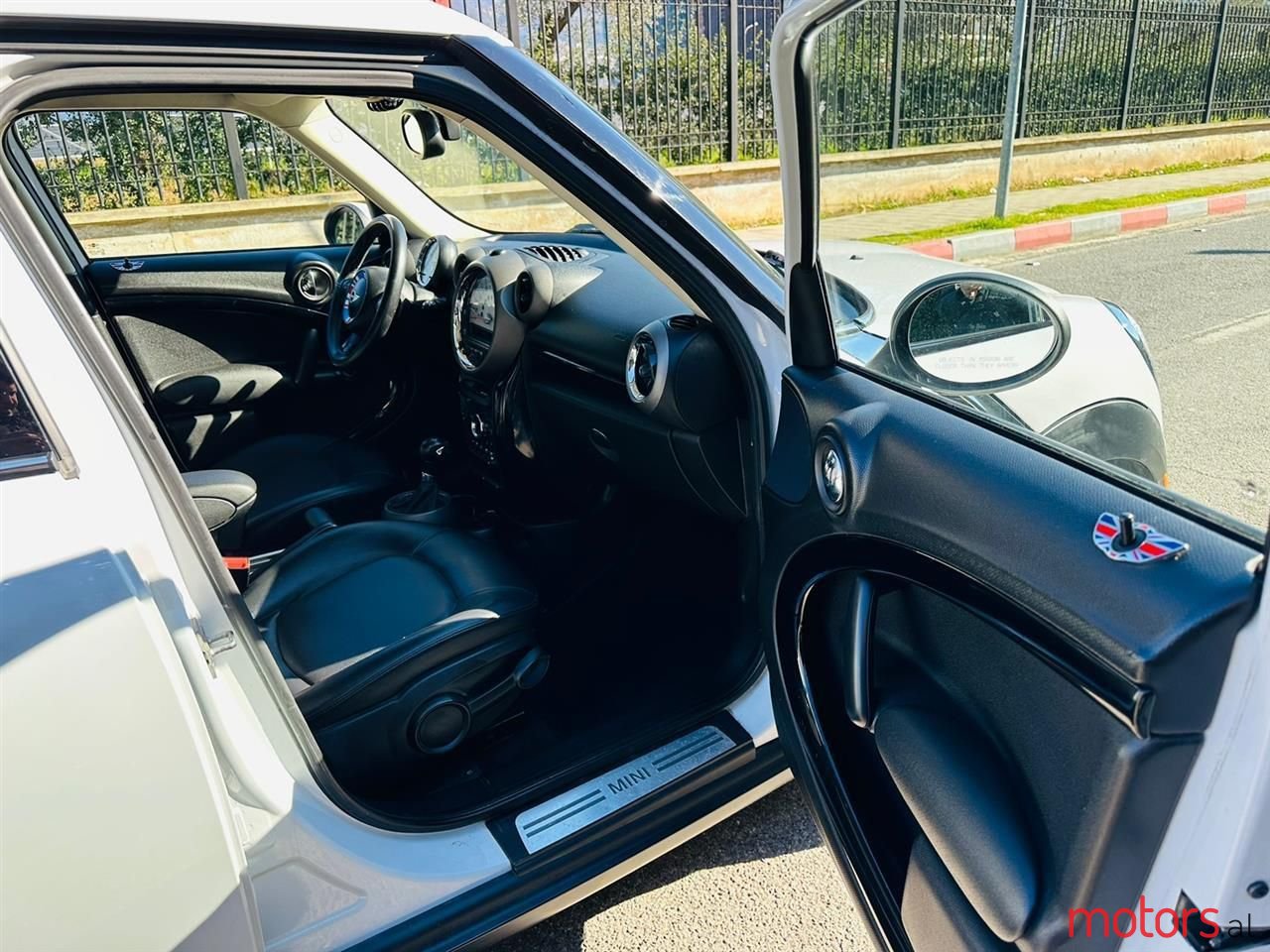 2012' MINI Countryman photo #4