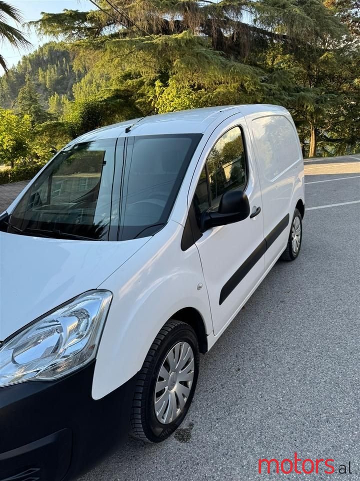 2015' Citroen Berlingo photo #1