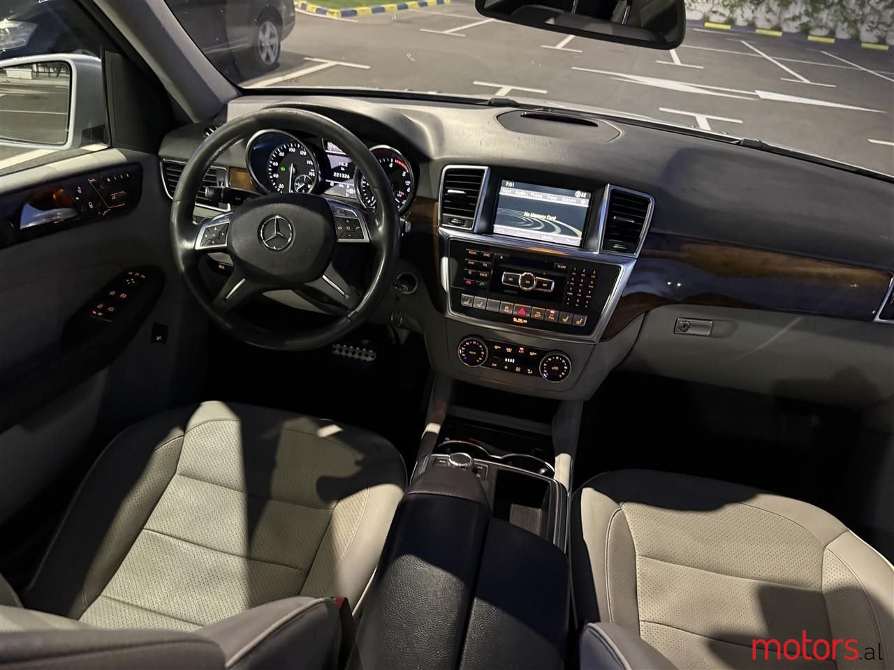 2012' Mercedes-Benz ML 350 photo #4