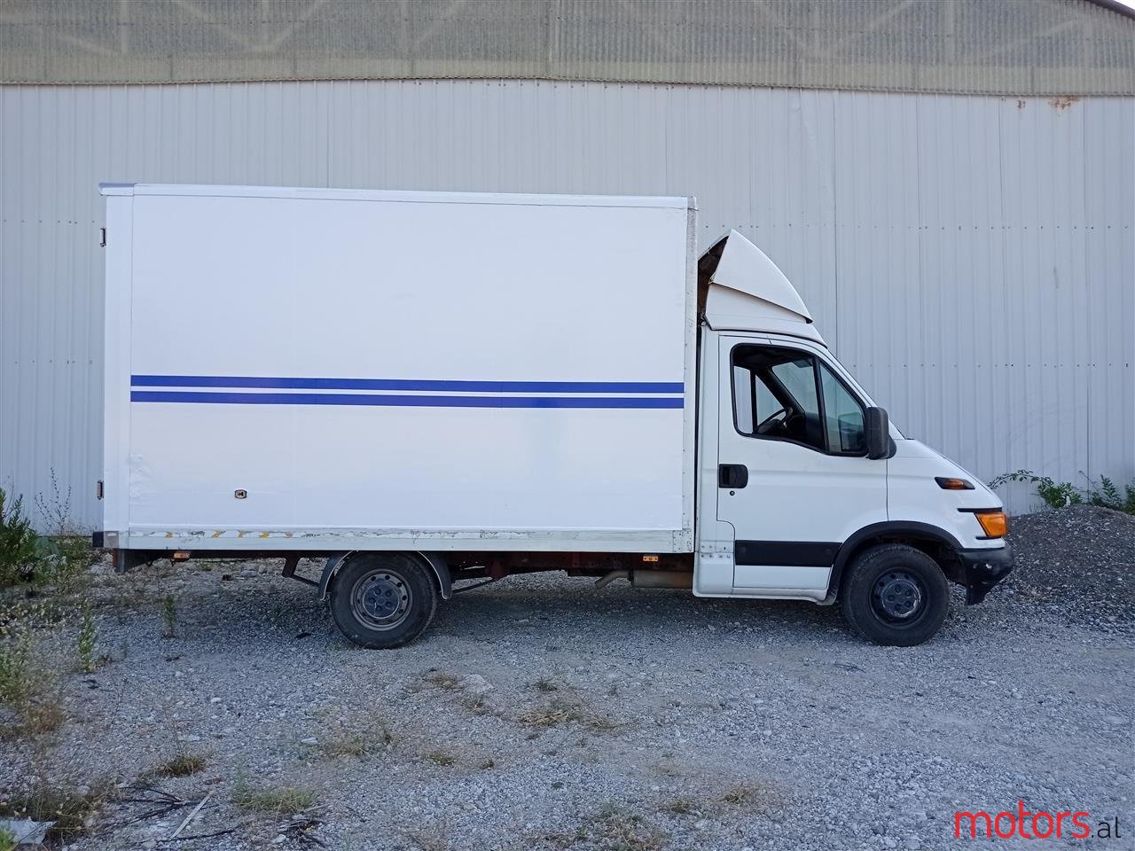 2010' Iveco photo #1