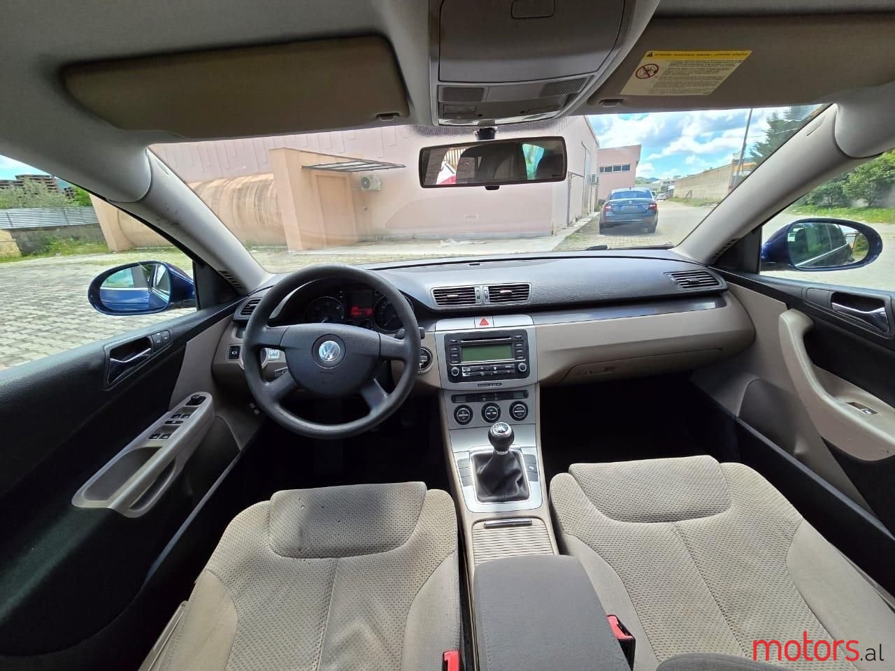 2006' Volkswagen Passat photo #1