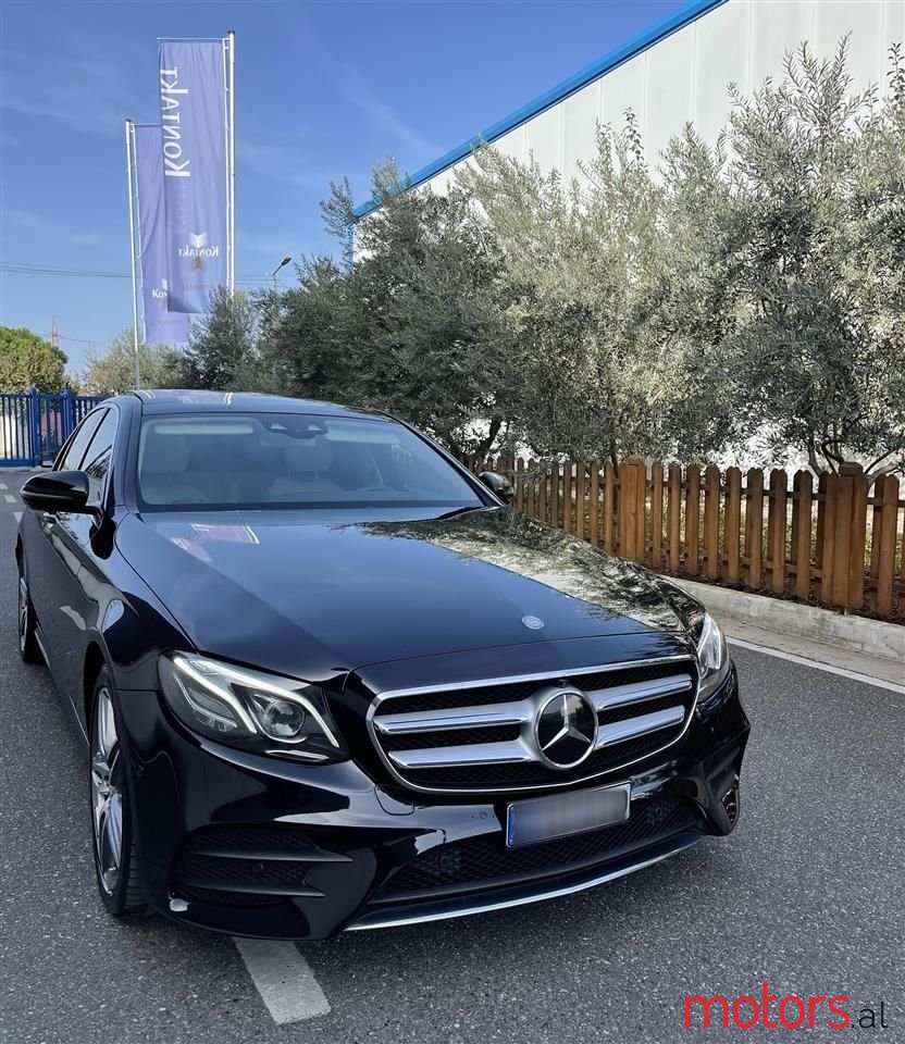 2017' Mercedes-Benz E 350 photo #3