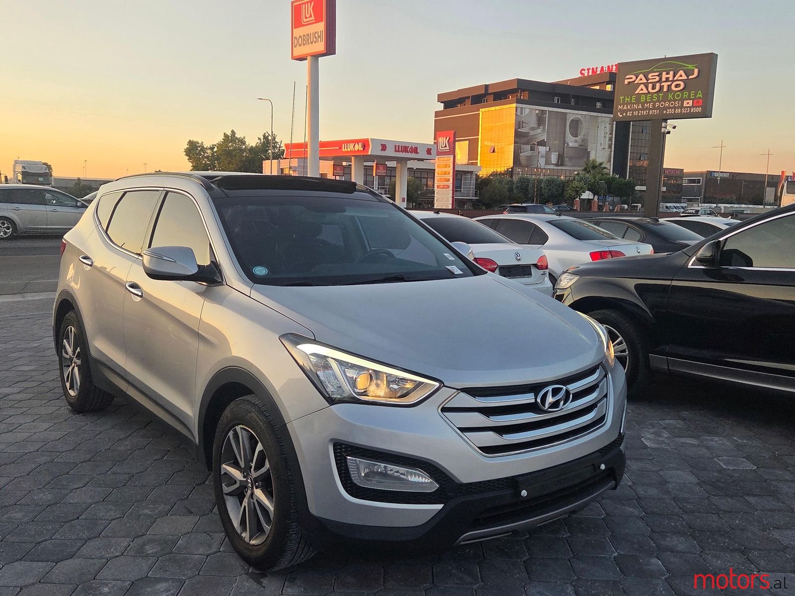 2014' Hyundai Santa Fe photo #1