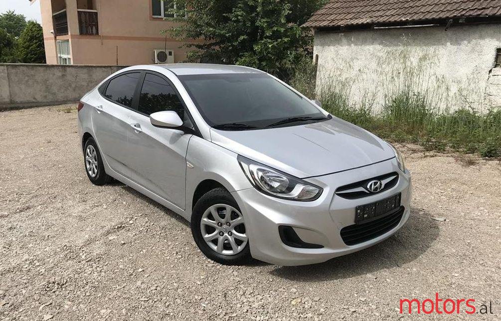 2012' Hyundai Accent photo #1