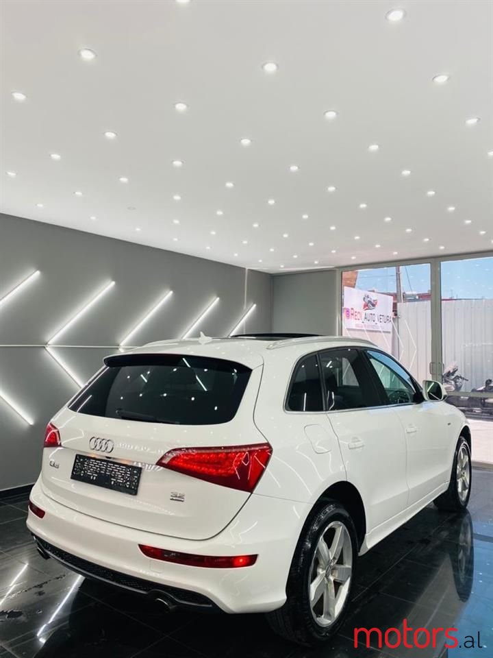 2012' Audi Q5 photo #6