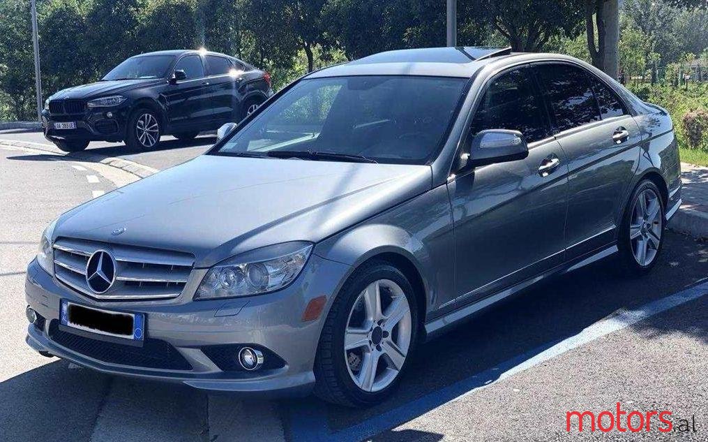 2008' Mercedes-Benz C 300 photo #1
