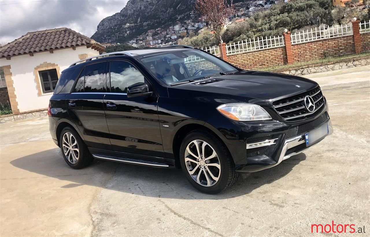 2012' Mercedes-Benz ML 350 photo #1