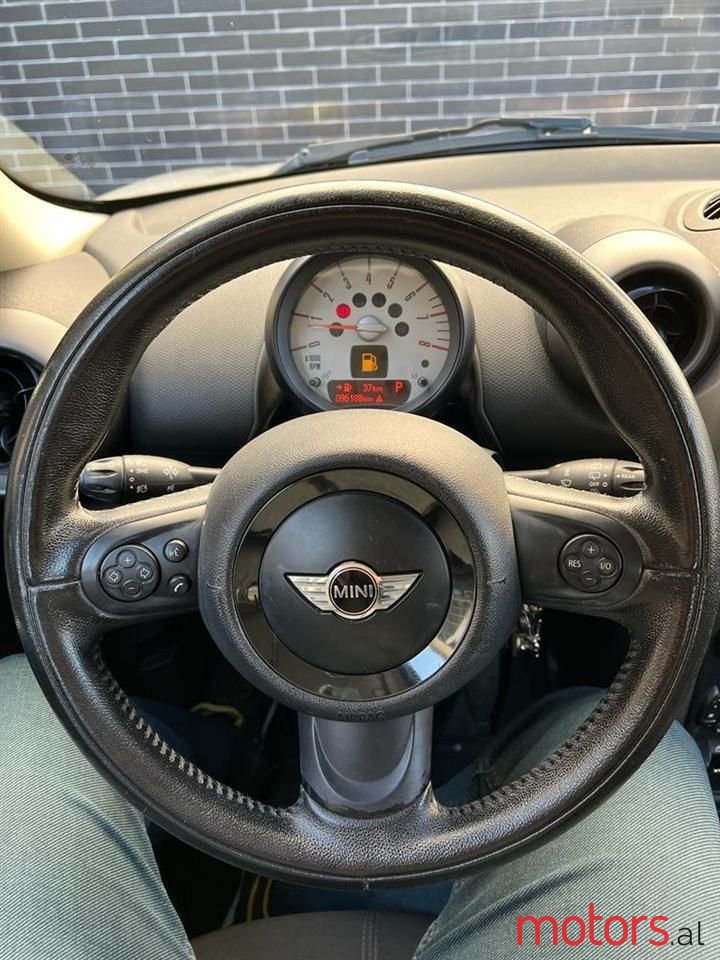2012' MINI Countryman photo #3