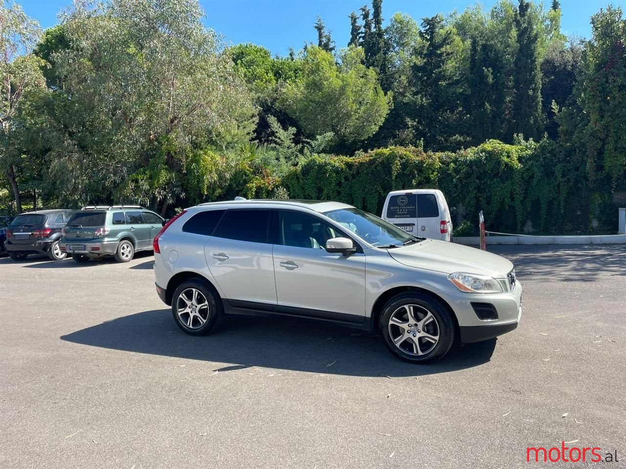 2011' Volvo Xc 60 photo #1