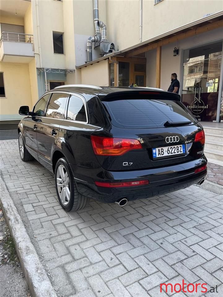 2007' Audi Q7 photo #3