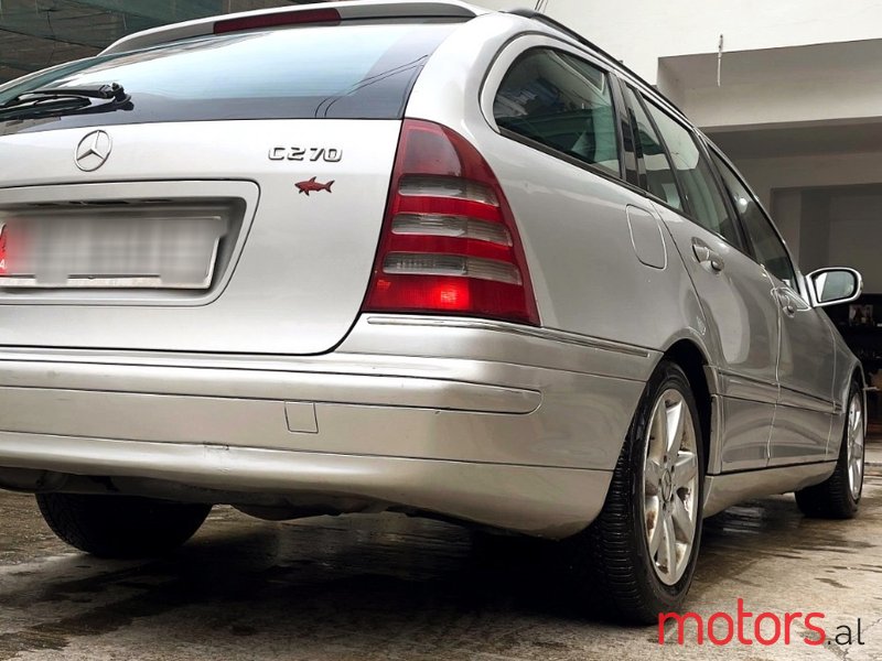2001' Mercedes-Benz 270 photo #5