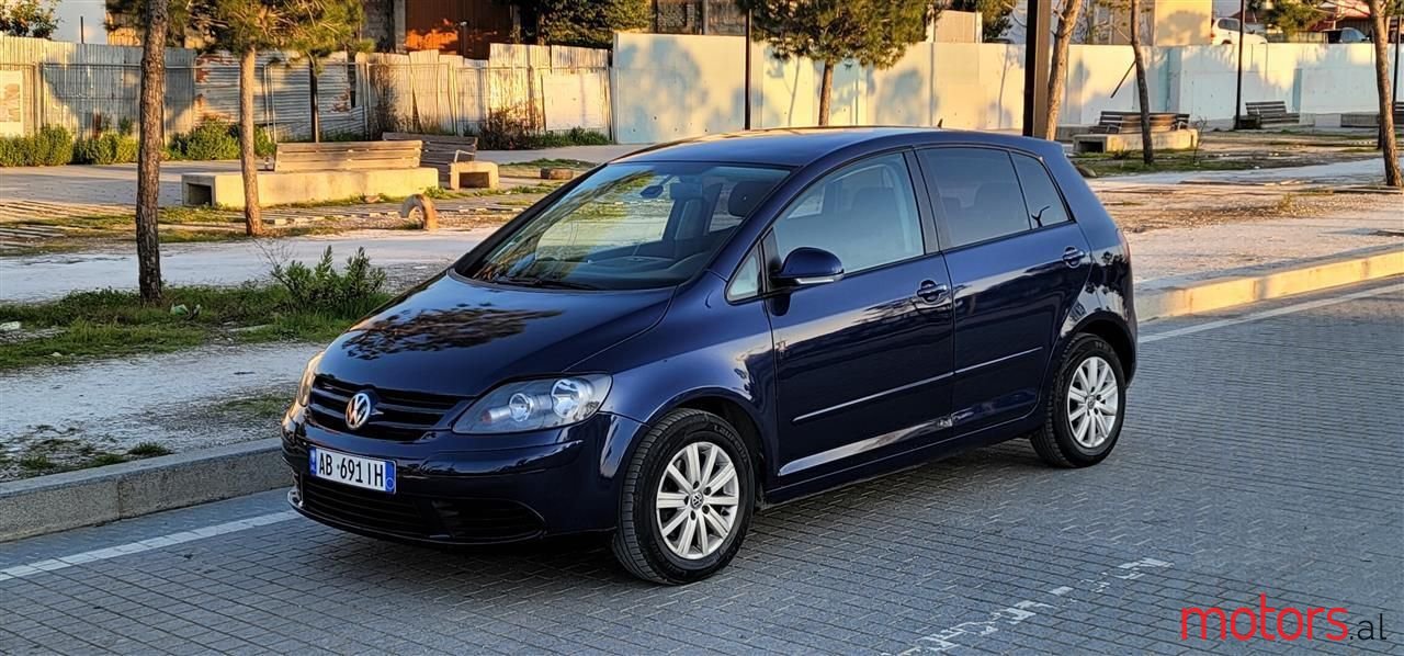 2006' Volkswagen Golf Plus photo #1