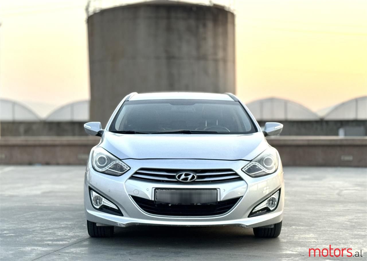 2013' Hyundai i40 photo #1