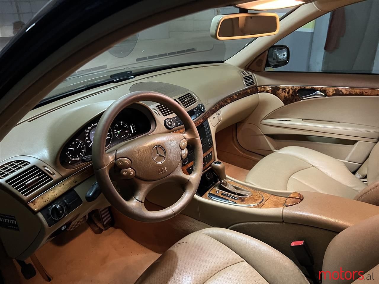 2007' Mercedes-Benz E 200 photo #4