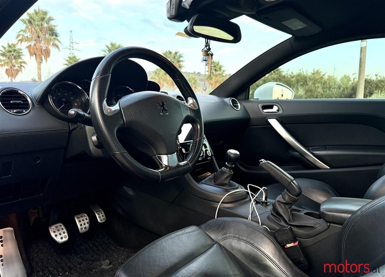 2012' Peugeot RCZ photo #4