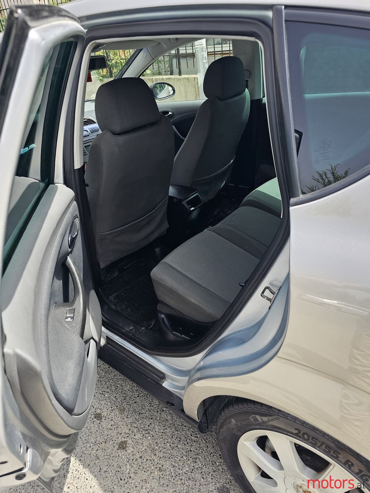 2006' SEAT Altea photo #5