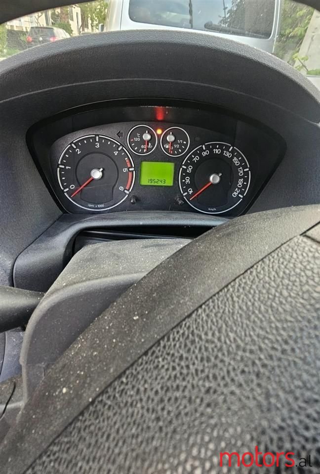 2010' Ford Fusion photo #3