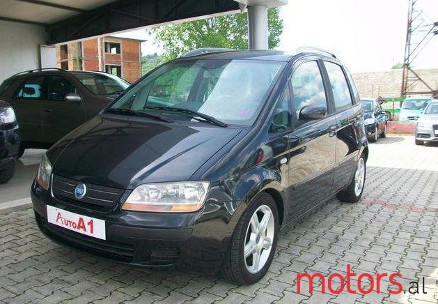 2004' Fiat Idea photo #2