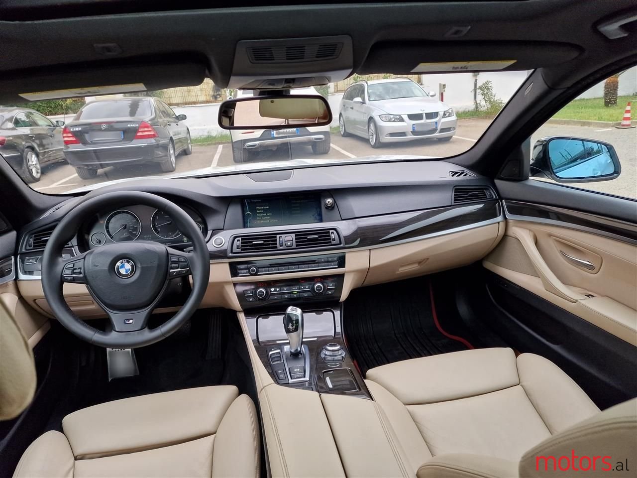 2011' BMW 535 photo #6