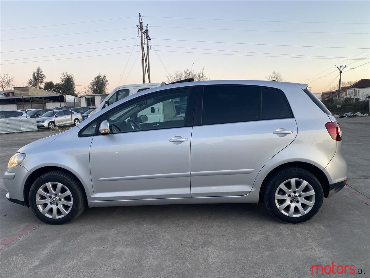 2005' Volkswagen Golf Plus photo #5