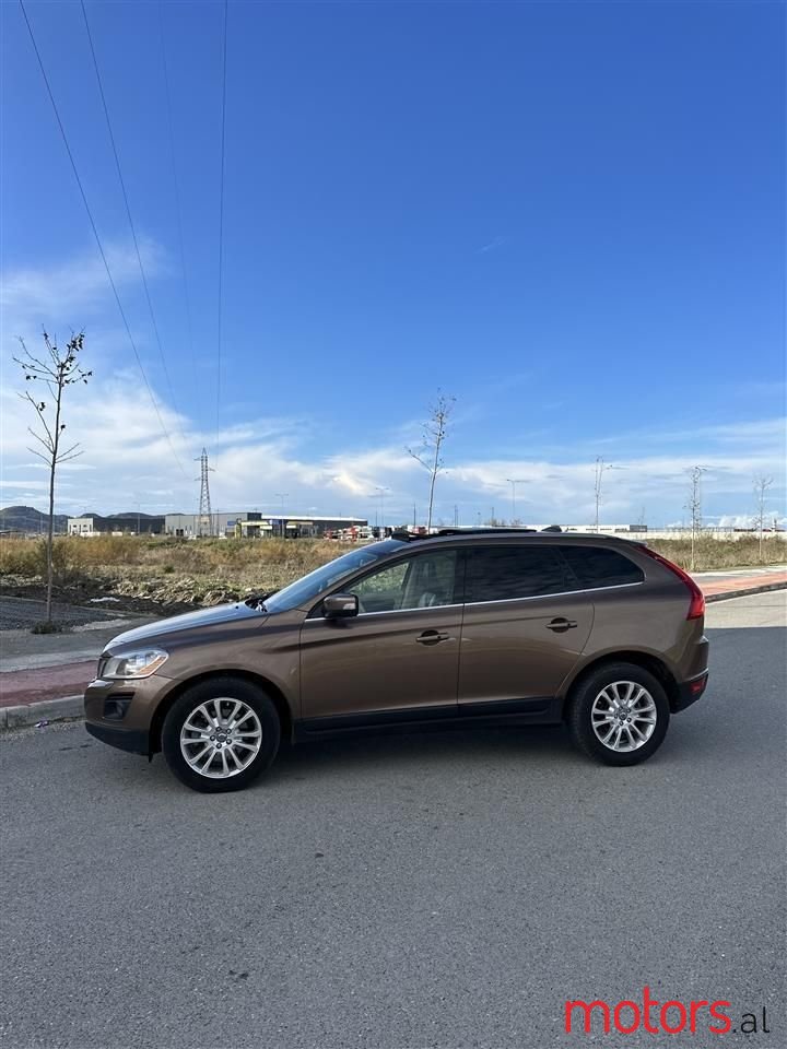 2010' Volvo Xc 60 photo #2