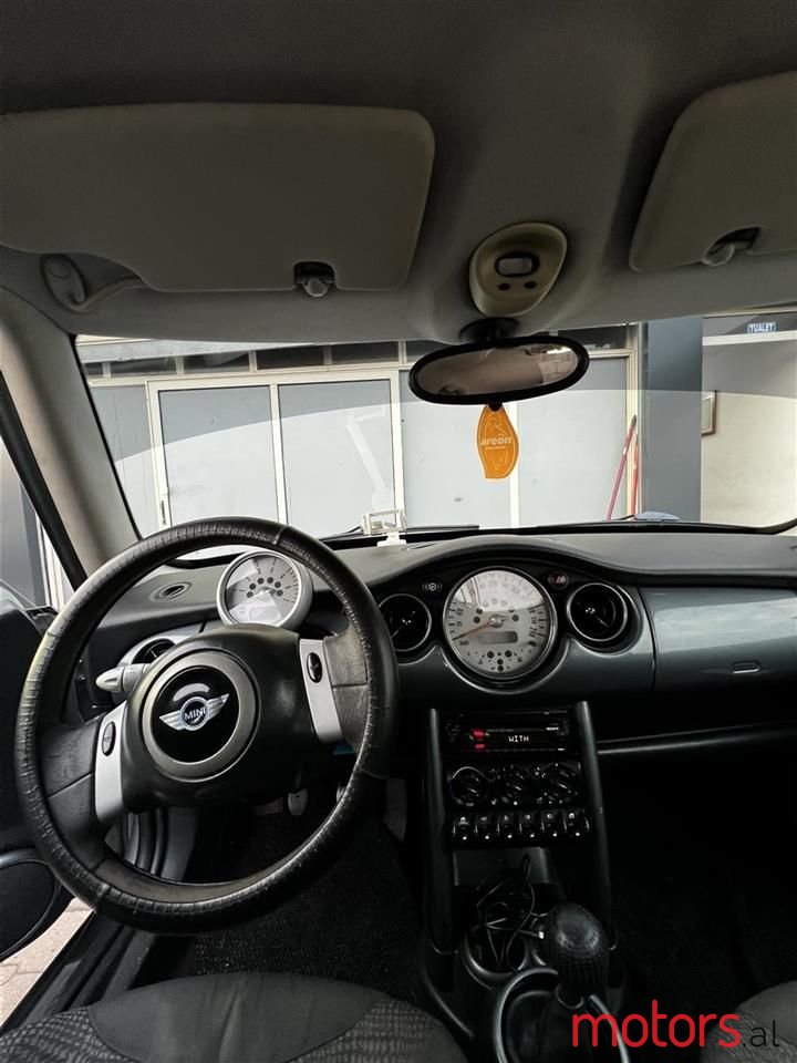 2003' MINI One photo #2