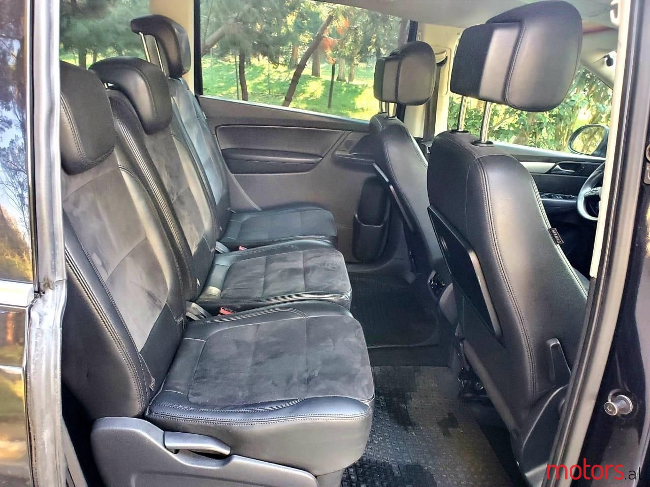 2014' Volkswagen Sharan photo #6